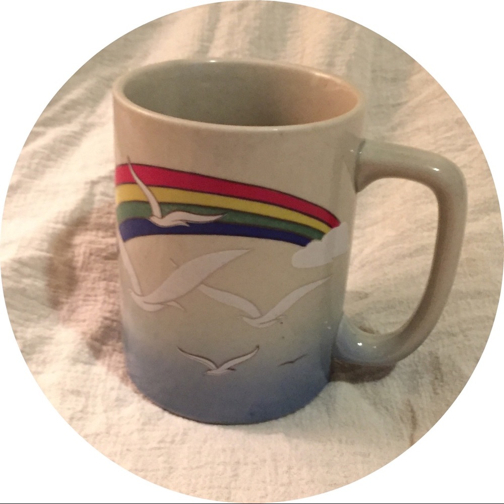 Super Cute Vintage Rainbow & Birds Mug 🌈 🐦